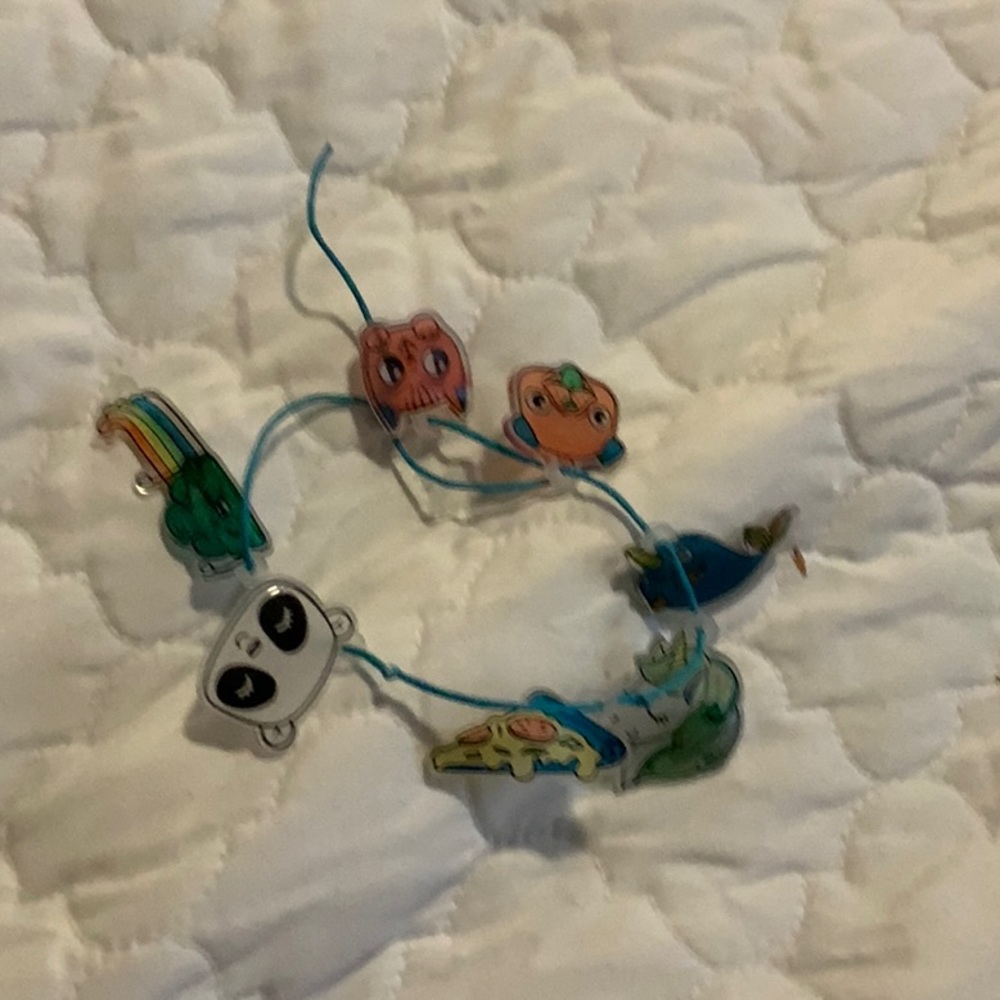 this is a oversized bracelet.